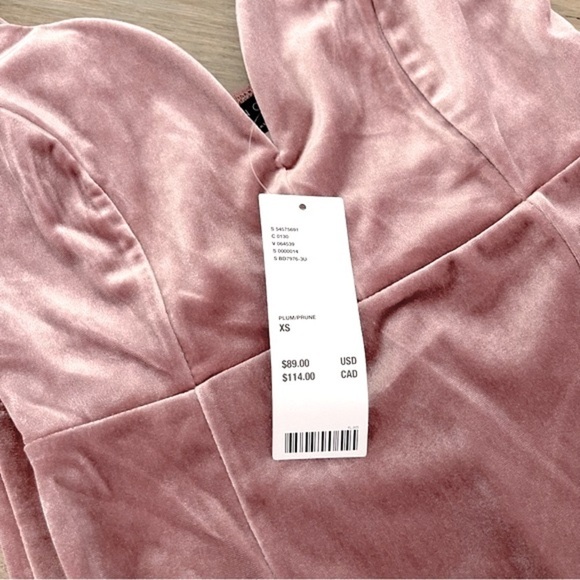 NWT Urban Outfitters Andria Velvet Bodycon Dress Size XS - Picture 3 of 15